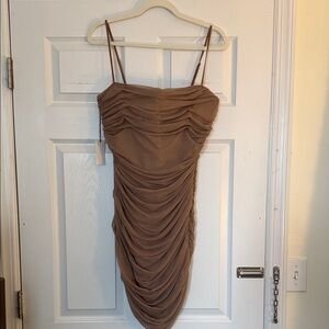 NWT Aritzia Babaton dress